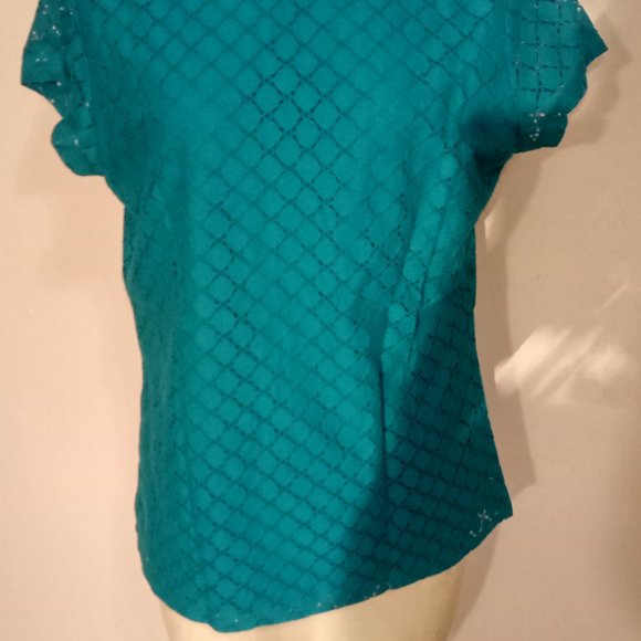 Isaac Mizrahi Knit Lace Top with Ruffle Neck - the color is teal - Picture 6 of 6